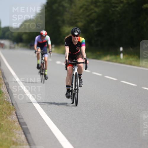 22.06.2025 - Viking Triathlon Yannick Fuchs http://msf.ph/oto/8109113 22.06.2025 11:33:06 Radfahren 95, 287, 379, 625, 662 meine-sportfotos.de