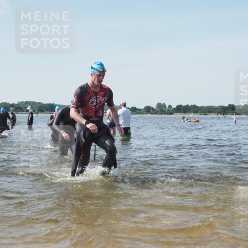 22.06.2025 - Viking Triathlon KatJ http://msf.ph/oto/8109136 22.06.2025 10:38:35 Schwimmen 22, 85, 156, 164, 215, 269, 315, 327, 398, 419, 428, 509, 535, 601, 603, 659 meine-sportfotos.de