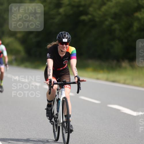 22.06.2025 - Viking Triathlon Yannick Fuchs http://msf.ph/oto/8109141 22.06.2025 11:33:07 Radfahren 287, 379, 625, 662 meine-sportfotos.de