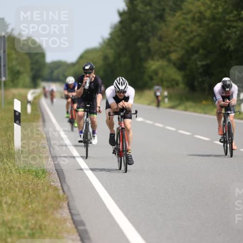 22.06.2025 - Viking Triathlon Yannick Fuchs http://msf.ph/oto/8109150 22.06.2025 12:13:59 Radfahren 28, 150, 172, 180, 184, 253, 375, 513, 635, 645 meine-sportfotos.de