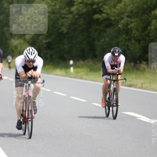 22.06.2025 - Viking Triathlon Yannick Fuchs http://msf.ph/oto/8109172 22.06.2025 12:14:00 Radfahren 28, 150, 172, 180, 184, 253, 375, 416, 513, 635, 645 meine-sportfotos.de