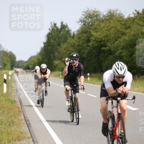 22.06.2025 - Viking Triathlon Yannick Fuchs http://msf.ph/oto/8109189 22.06.2025 12:14:01 Radfahren 28, 150, 172, 180, 184, 253, 375, 416, 513, 635, 645 meine-sportfotos.de