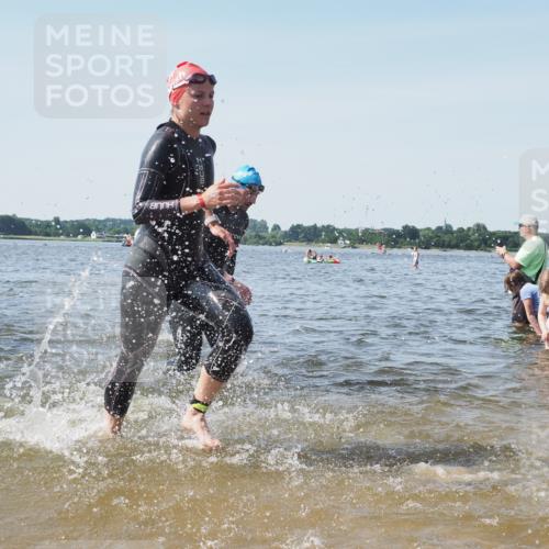 22.06.2025 - Viking Triathlon KatJ http://msf.ph/oto/8109213 22.06.2025 10:38:38 Schwimmen 22, 85, 135, 156, 164, 215, 315, 327, 398, 419, 428, 601, 603, 659 meine-sportfotos.de