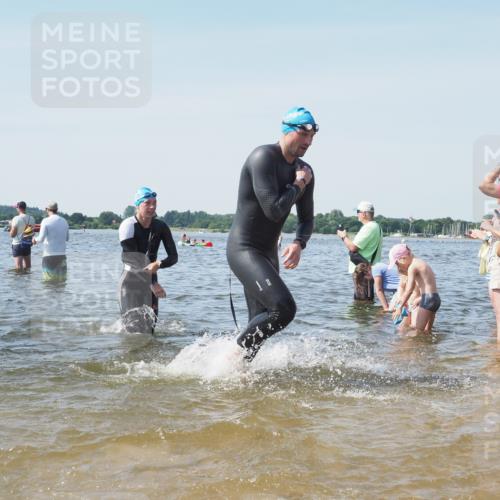 22.06.2025 - Viking Triathlon KatJ http://msf.ph/oto/8109229 22.06.2025 10:38:39 Schwimmen 22, 85, 135, 156, 164, 215, 315, 327, 419, 428, 601, 603, 659 meine-sportfotos.de