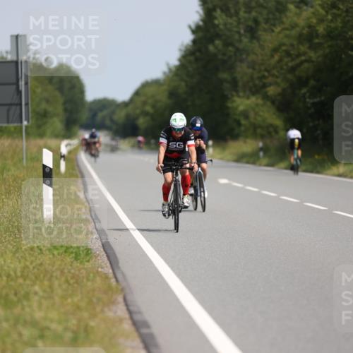 22.06.2025 - Viking Triathlon Yannick Fuchs http://msf.ph/oto/8109252 22.06.2025 11:33:34 Radfahren 141, 159, 352 meine-sportfotos.de