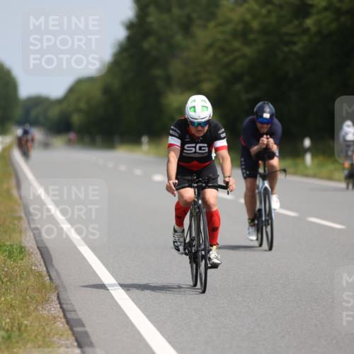 22.06.2025 - Viking Triathlon Yannick Fuchs http://msf.ph/oto/8109280 22.06.2025 11:33:36 Radfahren 141, 159 meine-sportfotos.de