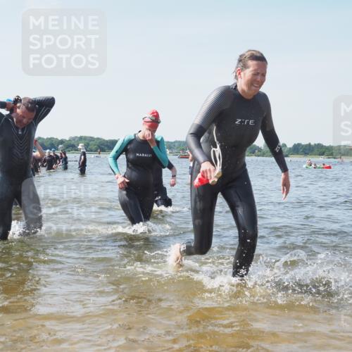 22.06.2025 - Viking Triathlon KatJ http://msf.ph/oto/8109321 22.06.2025 10:38:41 Schwimmen 22, 85, 135, 156, 164, 211, 215, 315, 327, 419, 601, 603, 659 meine-sportfotos.de