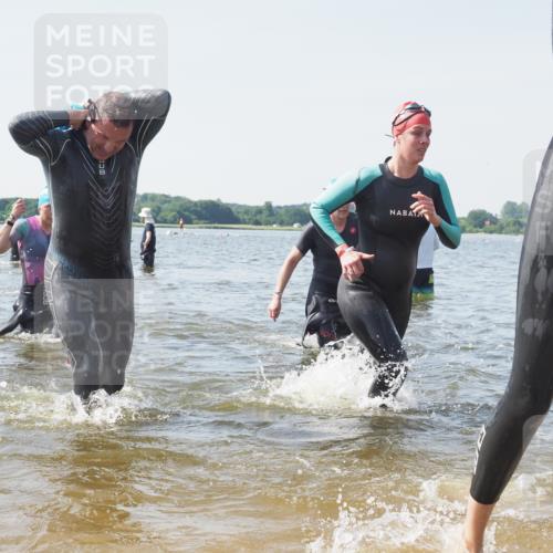 22.06.2025 - Viking Triathlon KatJ http://msf.ph/oto/8109333 22.06.2025 10:38:42 Schwimmen 22, 85, 135, 156, 164, 211, 215, 315, 327, 336, 419, 601, 659 meine-sportfotos.de