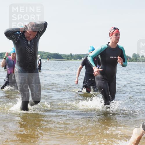 22.06.2025 - Viking Triathlon KatJ http://msf.ph/oto/8109343 22.06.2025 10:38:42 Schwimmen 22, 85, 135, 156, 164, 211, 215, 315, 327, 336, 419, 601, 659 meine-sportfotos.de