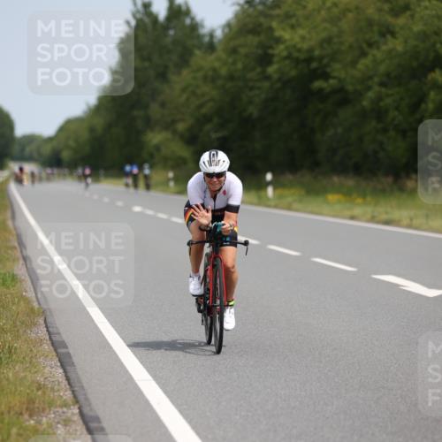22.06.2025 - Viking Triathlon Yannick Fuchs http://msf.ph/oto/8109365 22.06.2025 12:14:14 Radfahren 77, 125, 203, 416, 634 meine-sportfotos.de