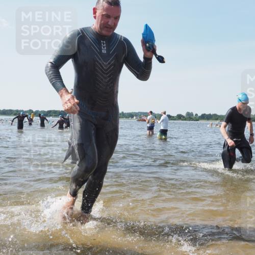 22.06.2025 - Viking Triathlon KatJ http://msf.ph/oto/8109377 22.06.2025 10:38:45 Schwimmen 26, 85, 135, 156, 164, 210, 211, 215, 315, 327, 336, 601 meine-sportfotos.de