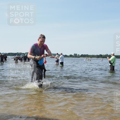 22.06.2025 - Viking Triathlon KatJ http://msf.ph/oto/8109390 22.06.2025 10:38:46 Schwimmen 26, 85, 135, 156, 164, 210, 211, 215, 315, 327, 336, 601 meine-sportfotos.de
