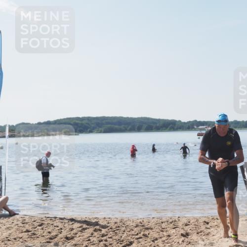 22.06.2025 - Viking Triathlon MichiJ http://msf.ph/oto/8109401 22.06.2025 10:58:28 Schwimmen  meine-sportfotos.de