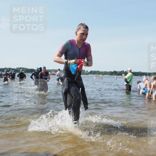 22.06.2025 - Viking Triathlon KatJ http://msf.ph/oto/8109429 22.06.2025 10:38:47 Schwimmen 26, 40, 57, 85, 135, 156, 164, 210, 211, 215, 315, 327, 336 meine-sportfotos.de