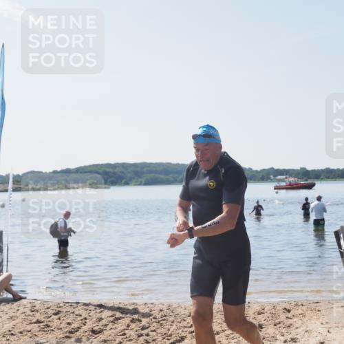 22.06.2025 - Viking Triathlon MichiJ http://msf.ph/oto/8109446 22.06.2025 10:58:29 Schwimmen  meine-sportfotos.de