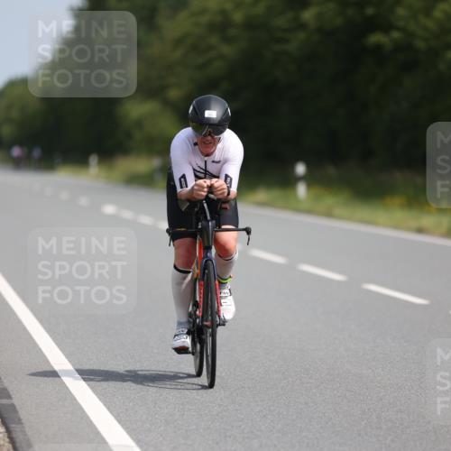 22.06.2025 - Viking Triathlon Yannick Fuchs http://msf.ph/oto/8109448 22.06.2025 11:33:52 Radfahren 25, 28, 283, 290, 635 meine-sportfotos.de