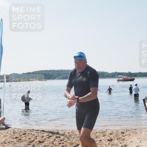 22.06.2025 - Viking Triathlon MichiJ http://msf.ph/oto/8109451 22.06.2025 10:58:29 Schwimmen  meine-sportfotos.de