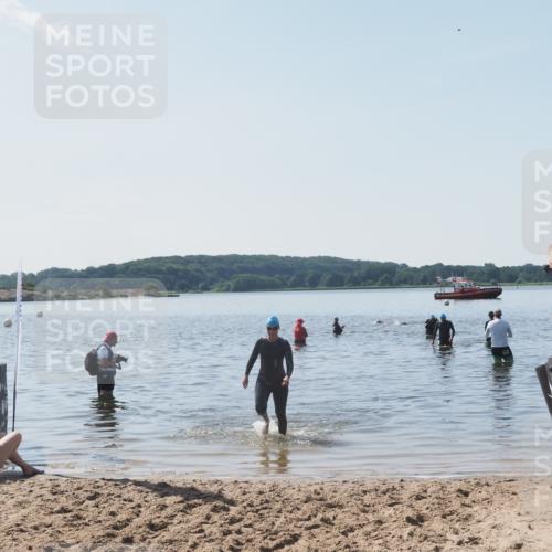 22.06.2025 - Viking Triathlon MichiJ http://msf.ph/oto/8109459 22.06.2025 10:58:53 Schwimmen 234, 268 meine-sportfotos.de