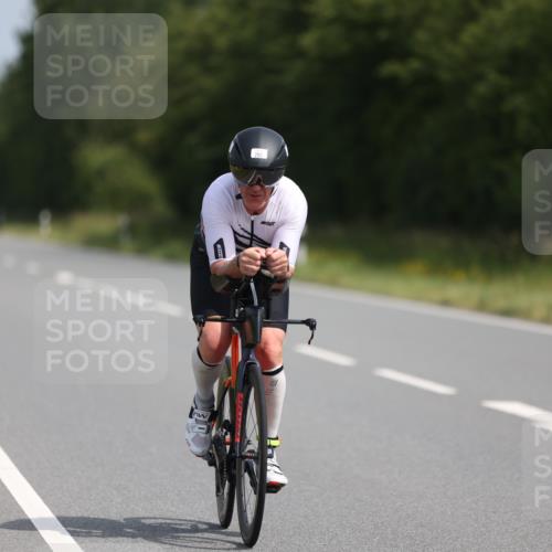 22.06.2025 - Viking Triathlon Yannick Fuchs http://msf.ph/oto/8109463 22.06.2025 11:33:52 Radfahren 25, 28, 283, 290, 635 meine-sportfotos.de