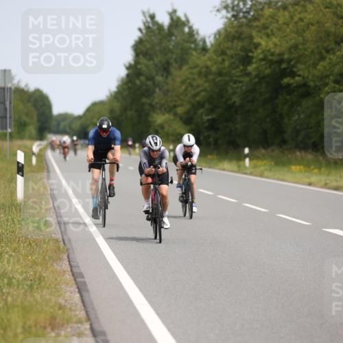 22.06.2025 - Viking Triathlon Yannick Fuchs http://msf.ph/oto/8109465 22.06.2025 12:14:33 Radfahren 86, 241, 344, 454 meine-sportfotos.de
