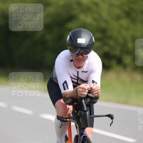 22.06.2025 - Viking Triathlon Yannick Fuchs http://msf.ph/oto/8109502 22.06.2025 11:33:53 Radfahren 25, 28, 283, 290, 635 meine-sportfotos.de