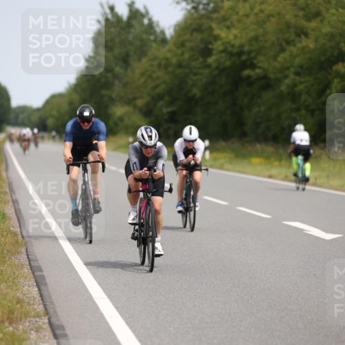 22.06.2025 - Viking Triathlon Yannick Fuchs http://msf.ph/oto/8109505 22.06.2025 12:14:34 Radfahren 86, 241, 344, 454 meine-sportfotos.de