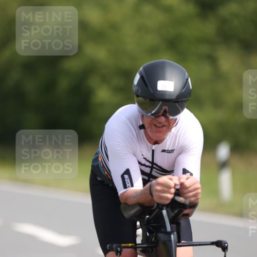 22.06.2025 - Viking Triathlon Yannick Fuchs http://msf.ph/oto/8109517 22.06.2025 11:33:53 Radfahren 25, 28, 283, 290, 635 meine-sportfotos.de