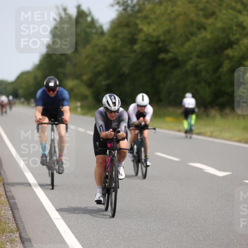 22.06.2025 - Viking Triathlon Yannick Fuchs http://msf.ph/oto/8109525 22.06.2025 12:14:34 Radfahren 86, 241, 344, 454 meine-sportfotos.de
