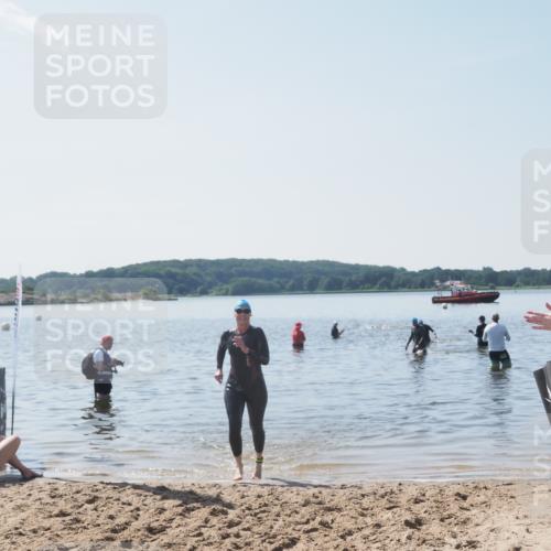 22.06.2025 - Viking Triathlon MichiJ http://msf.ph/oto/8109538 22.06.2025 10:58:55 Schwimmen 234, 268 meine-sportfotos.de
