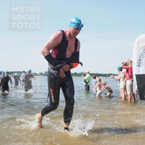 22.06.2025 - Viking Triathlon KatJ http://msf.ph/oto/8109576 22.06.2025 10:38:53 Schwimmen 26, 40, 57, 135, 164, 181, 185, 210, 211, 315, 327, 336, 408, 416, 451 meine-sportfotos.de