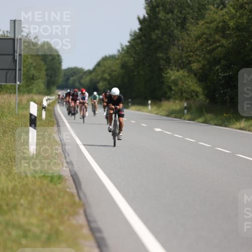 22.06.2025 - Viking Triathlon Yannick Fuchs http://msf.ph/oto/8109580 22.06.2025 11:33:55 Radfahren 28, 184, 283, 290, 327, 369, 635 meine-sportfotos.de