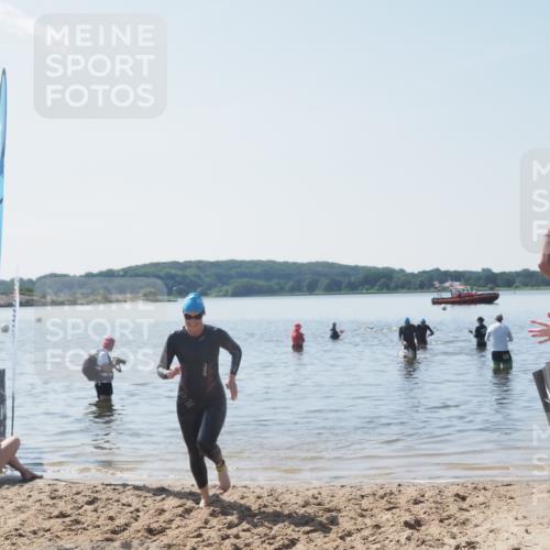22.06.2025 - Viking Triathlon MichiJ http://msf.ph/oto/8109581 22.06.2025 10:58:56 Schwimmen 234, 268 meine-sportfotos.de