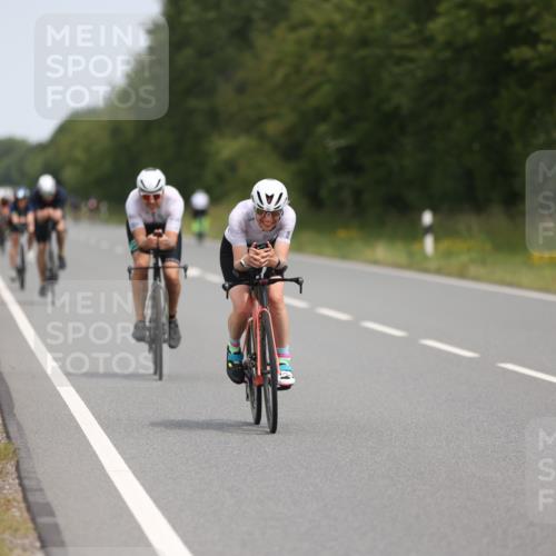 22.06.2025 - Viking Triathlon Yannick Fuchs http://msf.ph/oto/8109636 22.06.2025 12:14:44 Radfahren 182, 210, 241, 254, 353, 358, 411 meine-sportfotos.de
