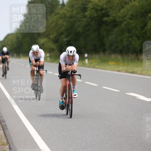 22.06.2025 - Viking Triathlon Yannick Fuchs http://msf.ph/oto/8109672 22.06.2025 12:14:44 Radfahren 182, 210, 241, 254, 353, 358, 411 meine-sportfotos.de