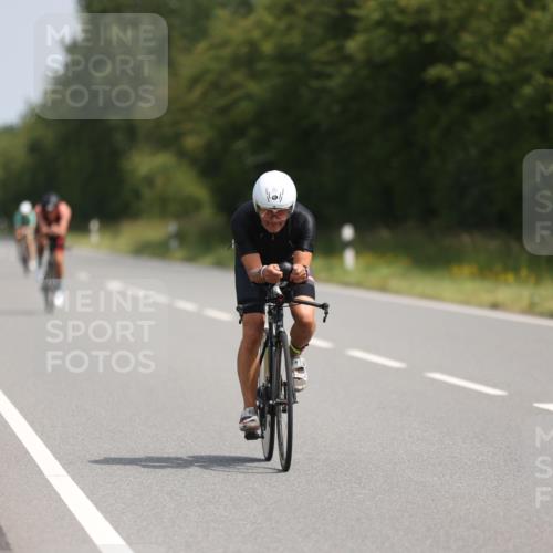 22.06.2025 - Viking Triathlon Yannick Fuchs http://msf.ph/oto/8109699 22.06.2025 11:33:59 Radfahren 28, 65, 66, 184, 199, 283, 327, 369, 621, 635 meine-sportfotos.de