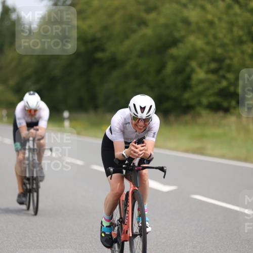 22.06.2025 - Viking Triathlon Yannick Fuchs http://msf.ph/oto/8109709 22.06.2025 12:14:45 Radfahren 182, 210, 241, 254, 329, 353, 358, 411 meine-sportfotos.de
