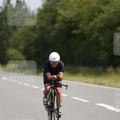 22.06.2025 - Viking Triathlon Yannick Fuchs http://msf.ph/oto/8109717 22.06.2025 11:33:59 Radfahren 28, 65, 66, 184, 199, 283, 327, 369, 621, 635 meine-sportfotos.de