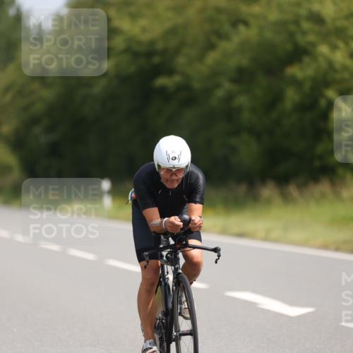 22.06.2025 - Viking Triathlon Yannick Fuchs http://msf.ph/oto/8109726 22.06.2025 11:34:00 Radfahren 28, 65, 66, 184, 186, 199, 283, 327, 369, 621, 635 meine-sportfotos.de