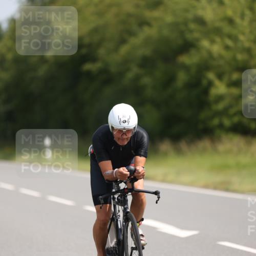 22.06.2025 - Viking Triathlon Yannick Fuchs http://msf.ph/oto/8109732 22.06.2025 11:34:00 Radfahren 28, 65, 66, 184, 186, 199, 283, 327, 369, 621, 635 meine-sportfotos.de