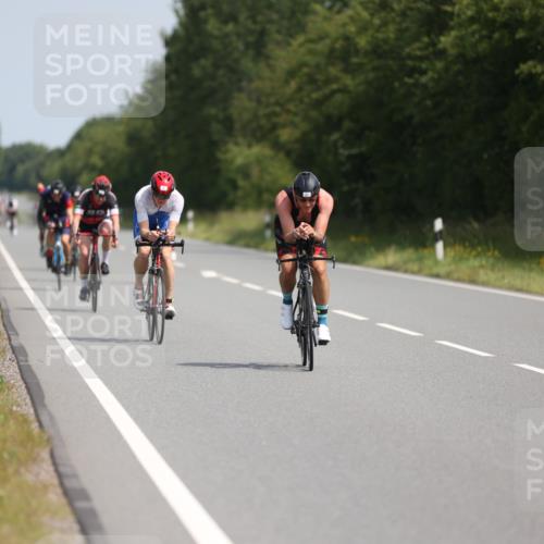 22.06.2025 - Viking Triathlon Yannick Fuchs http://msf.ph/oto/8109787 22.06.2025 11:34:01 Radfahren 28, 65, 66, 184, 186, 199, 283, 327, 369, 621, 635 meine-sportfotos.de