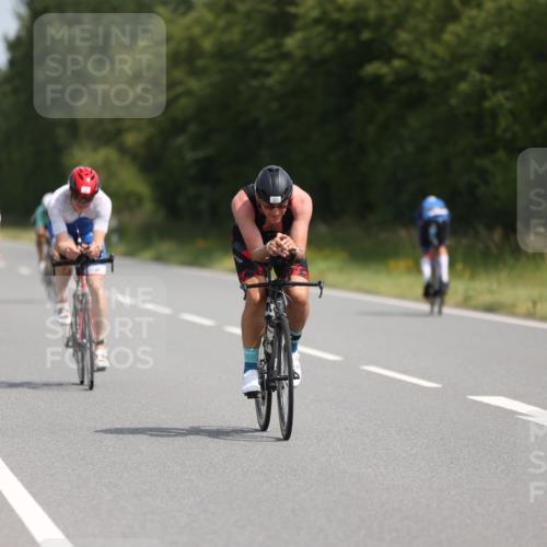 22.06.2025 - Viking Triathlon Yannick Fuchs http://msf.ph/oto/8109823 22.06.2025 11:34:03 Radfahren 65, 66, 184, 186, 199, 283, 327, 330, 369, 621, 635 meine-sportfotos.de