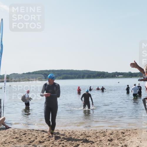 22.06.2025 - Viking Triathlon MichiJ http://msf.ph/oto/8109853 22.06.2025 10:59:13 Schwimmen 222, 234 meine-sportfotos.de