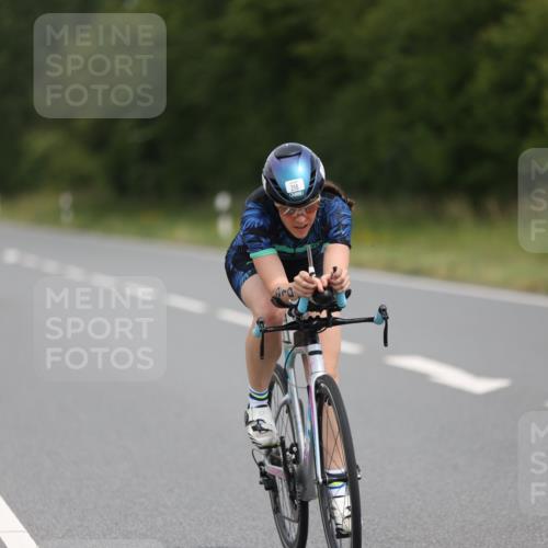 22.06.2025 - Viking Triathlon Yannick Fuchs http://msf.ph/oto/8109910 22.06.2025 12:14:50 Radfahren 210, 254, 329, 353, 358, 376, 411 meine-sportfotos.de