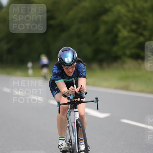 22.06.2025 - Viking Triathlon Yannick Fuchs http://msf.ph/oto/8109915 22.06.2025 12:14:50 Radfahren 210, 254, 329, 353, 358, 376, 411 meine-sportfotos.de