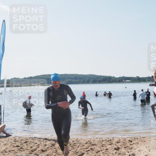 22.06.2025 - Viking Triathlon MichiJ http://msf.ph/oto/8109919 22.06.2025 10:59:14 Schwimmen 222, 234, 459 meine-sportfotos.de