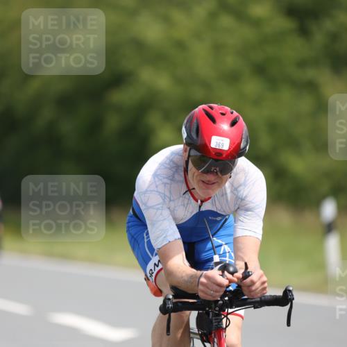 22.06.2025 - Viking Triathlon Yannick Fuchs http://msf.ph/oto/8109926 22.06.2025 11:34:05 Radfahren 65, 66, 184, 186, 199, 327, 330, 369, 621 meine-sportfotos.de