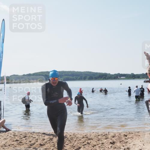22.06.2025 - Viking Triathlon MichiJ http://msf.ph/oto/8109927 22.06.2025 10:59:14 Schwimmen 222, 234, 459 meine-sportfotos.de