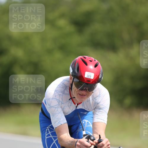22.06.2025 - Viking Triathlon Yannick Fuchs http://msf.ph/oto/8109932 22.06.2025 11:34:05 Radfahren 65, 66, 184, 186, 199, 327, 330, 369, 621 meine-sportfotos.de