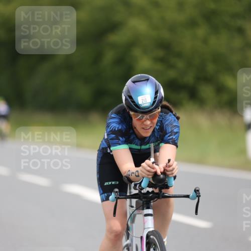 22.06.2025 - Viking Triathlon Yannick Fuchs http://msf.ph/oto/8109933 22.06.2025 12:14:50 Radfahren 210, 254, 329, 353, 358, 376, 411 meine-sportfotos.de