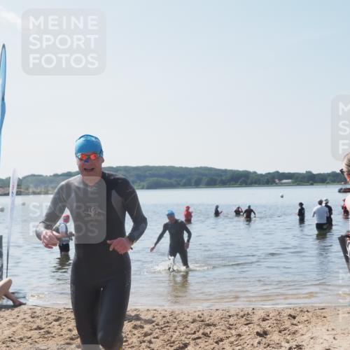22.06.2025 - Viking Triathlon MichiJ http://msf.ph/oto/8109955 22.06.2025 10:59:14 Schwimmen 222, 234, 459 meine-sportfotos.de